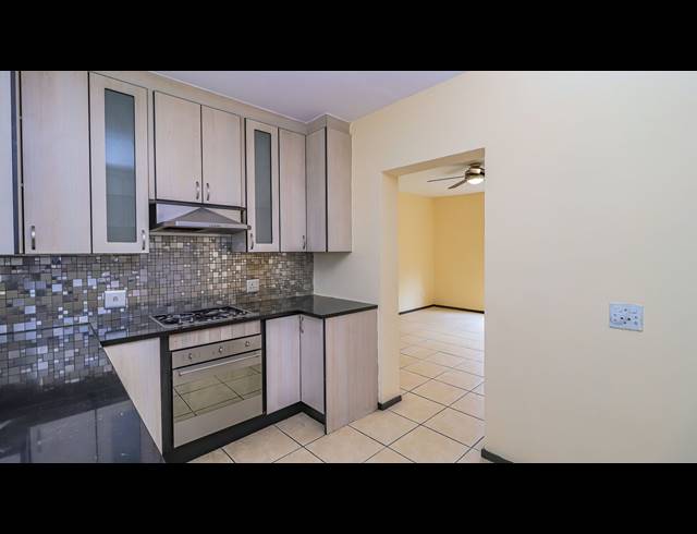 3 BEDROOM HOUSE FOR SALE IN SHARONLEA